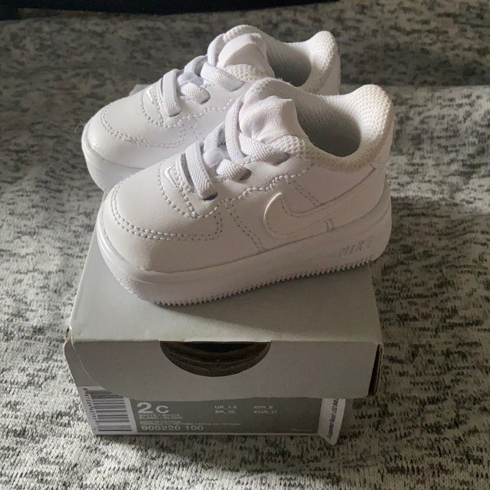 Nike Air Force 1